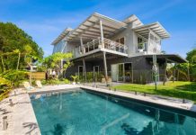 Contempary Beach Style Living