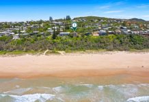 Sunshine glorious beachfront double site 1174m2