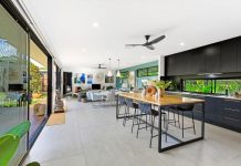 NEAR-NEW MODERN HOME JUST MOMENTS FROM THE BEACH