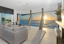 Landmark beachfront home on Sunshine Beach