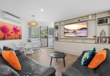 Rare Hasting Street jewel