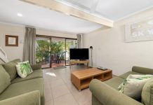 Centrally located 2 bedroom townhouse