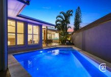 A LUXURIOUS NOOSA SOUND HIDEAWAY