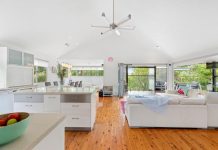 Tropical hideaway in Sunshine Beach