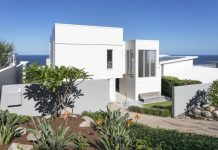 Sunshine and soothing sea