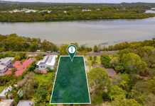 Massive Waterfront Site By The Lake