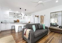 Beautiful river cottage