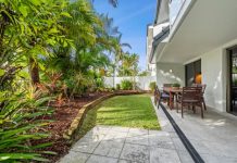 Ready for sun, sea and sand on Noosa Parade, minutes to main beach?