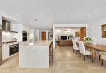 North facing apartment on a grand scale