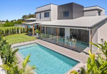 Alluring Charm of Captivating New Residence Near Noosa River