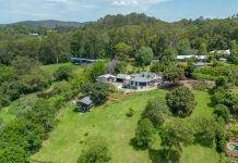 Bespoke Abode in Peaceful Privacy