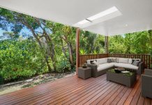 Private North Facing Beachside Gem With Green Vista