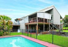 Prime Seaside Location