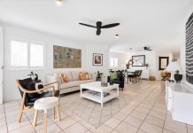 Live a Latte Lifestyle, Beachside