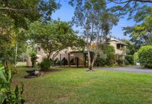 A private sanctuary on huge 5005m2 block