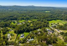 Motivated Sellers Act Now! Dual Living in Doonan!