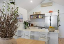 Only footsteps to Noosa River