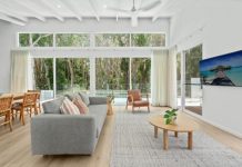 Noosa blossoms during summer