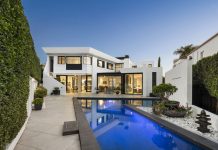 WATER-FRONT SANCTUARY