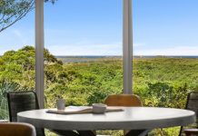OCEANS VIEWS ACROSS NOOSA VALLEY