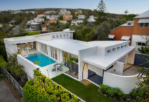 Luxurious Family Living on the Doorstep of Noosa National Park