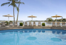 Absolute Waterfront, Toes In The Sand