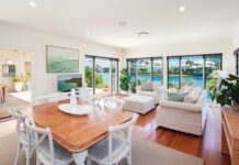 Luxurious waterfront living in a prestigious community