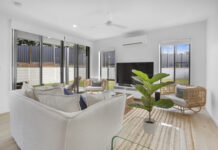 Country Lifestyle And Only 20 Minutes To The Beach!