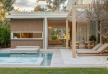 Where Nature and Luxury Align – Lake Weyba Masterpiece