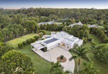 Santa Fe Inspired Retreat With Pool And Tennis Court