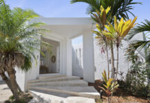 Turnkey Waterfront Dream Home in Noosa Waters