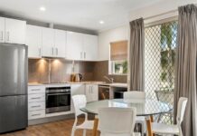 Noosa River Gem – A Stylish Investment Opportunity