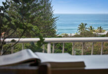 Beachside Penthouse With Exclusive Rooftop Terrace and Panoramic Ocean Views