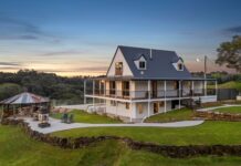 Live The Hinterland Dream