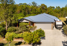 Exceptional Architect-Designed Luxury in Cooroy