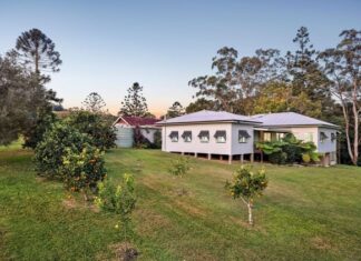 Special offering on Noosa North Shore