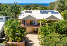 Beachside Living Meets Privacy, Space and Light