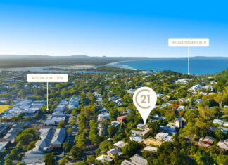 Expansive residence with spectacular views, indoor pool and cinema-grade media room