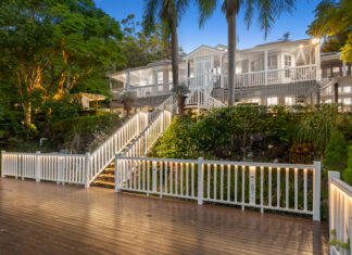 Taransay: Undeniable Indulgence; Classic Queenslander 15 Mins to Noosa River’s Café Central