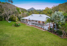 Luxury Lifestyle Acreage: Homestead Living With Space to Grow